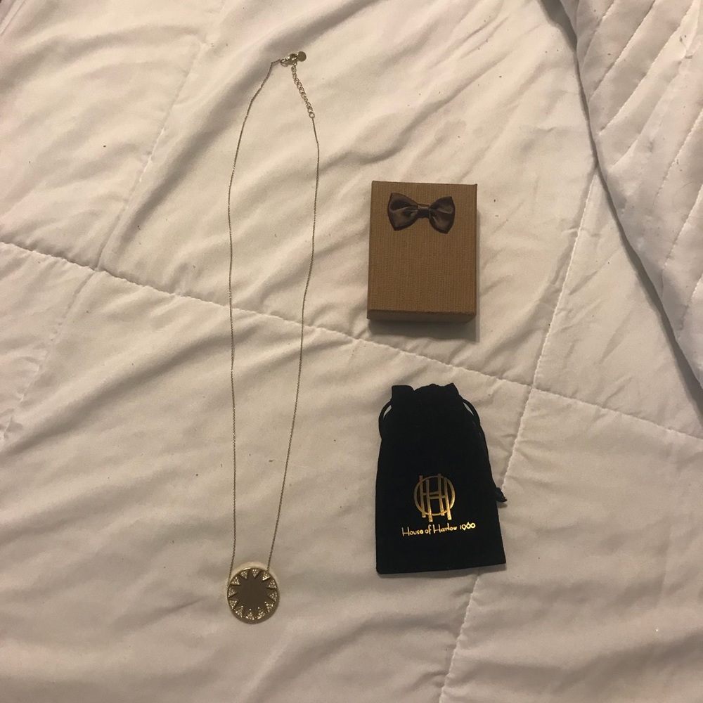 House of Harlow 1960 starburst long necklace